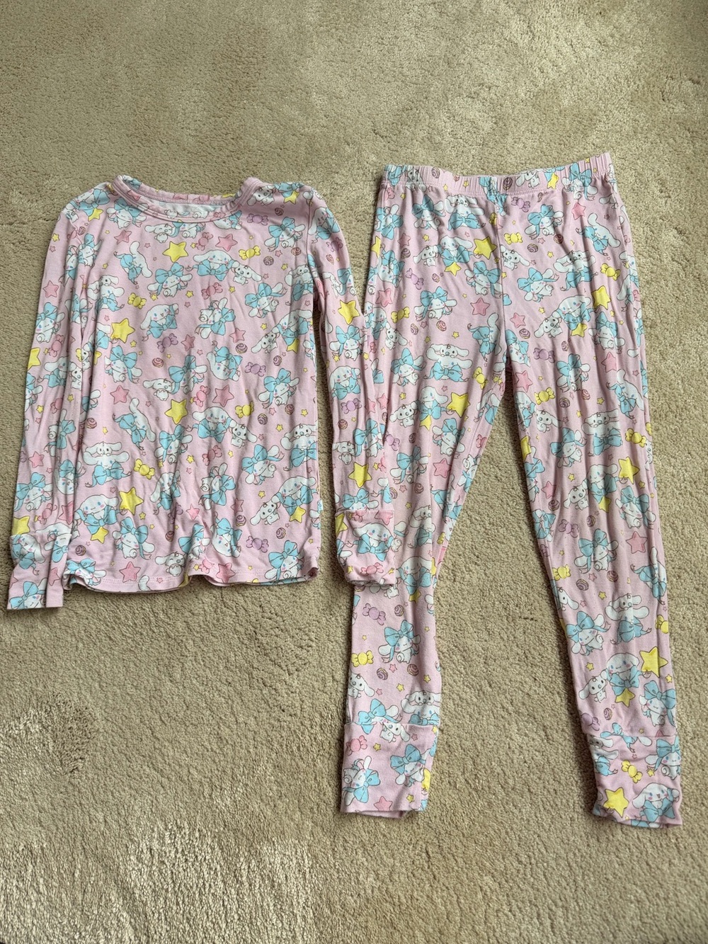 Posh Peanut Hello Kitty Collab Cinnamoroll Pajama Set 5/6 VGUC